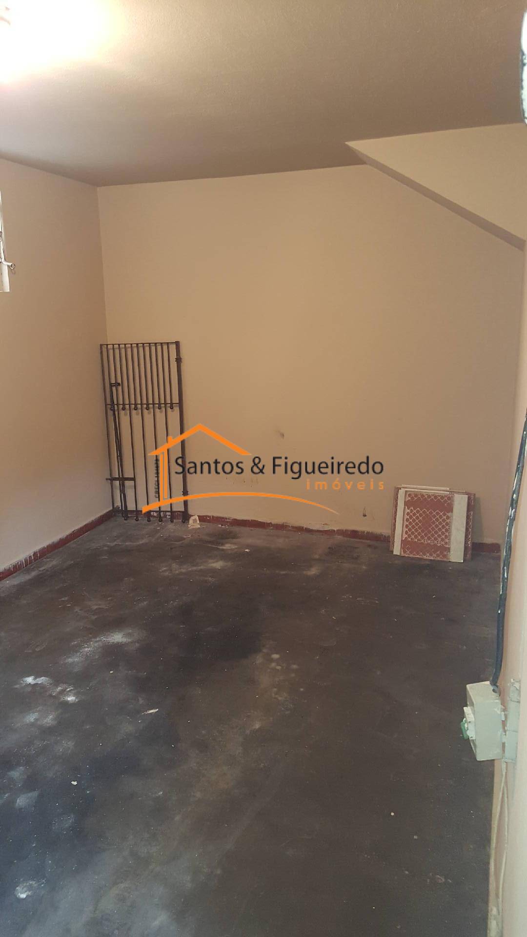 Casa à venda com 2 quartos, 200m² - Foto 5