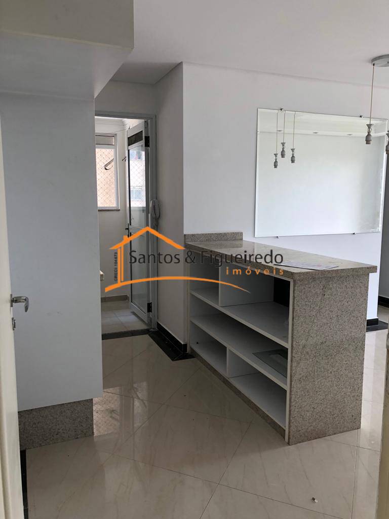 Apartamento para alugar com 3 quartos, 69m² - Foto 4