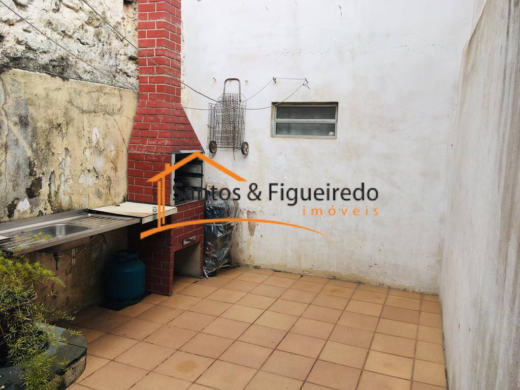 Casa à venda com 3 quartos, 209m² - Foto 12