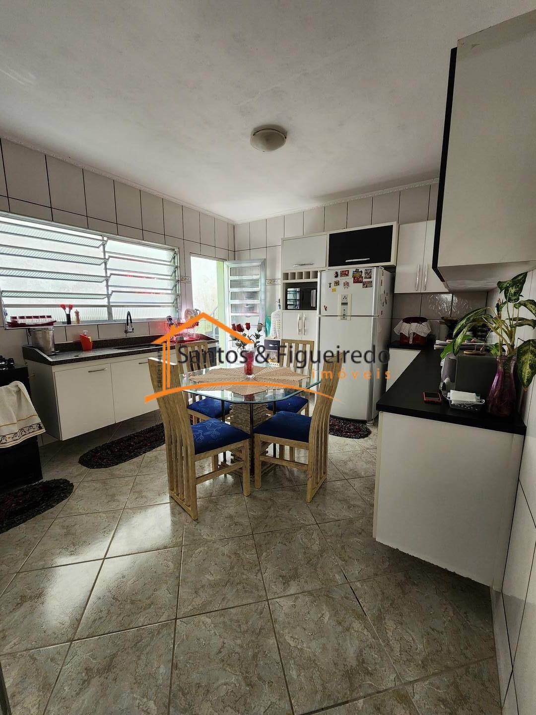 Casa à venda com 3 quartos, 222m² - Foto 18