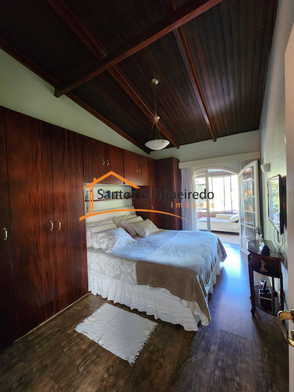 Casa à venda com 2 quartos, 400m² - Foto 33