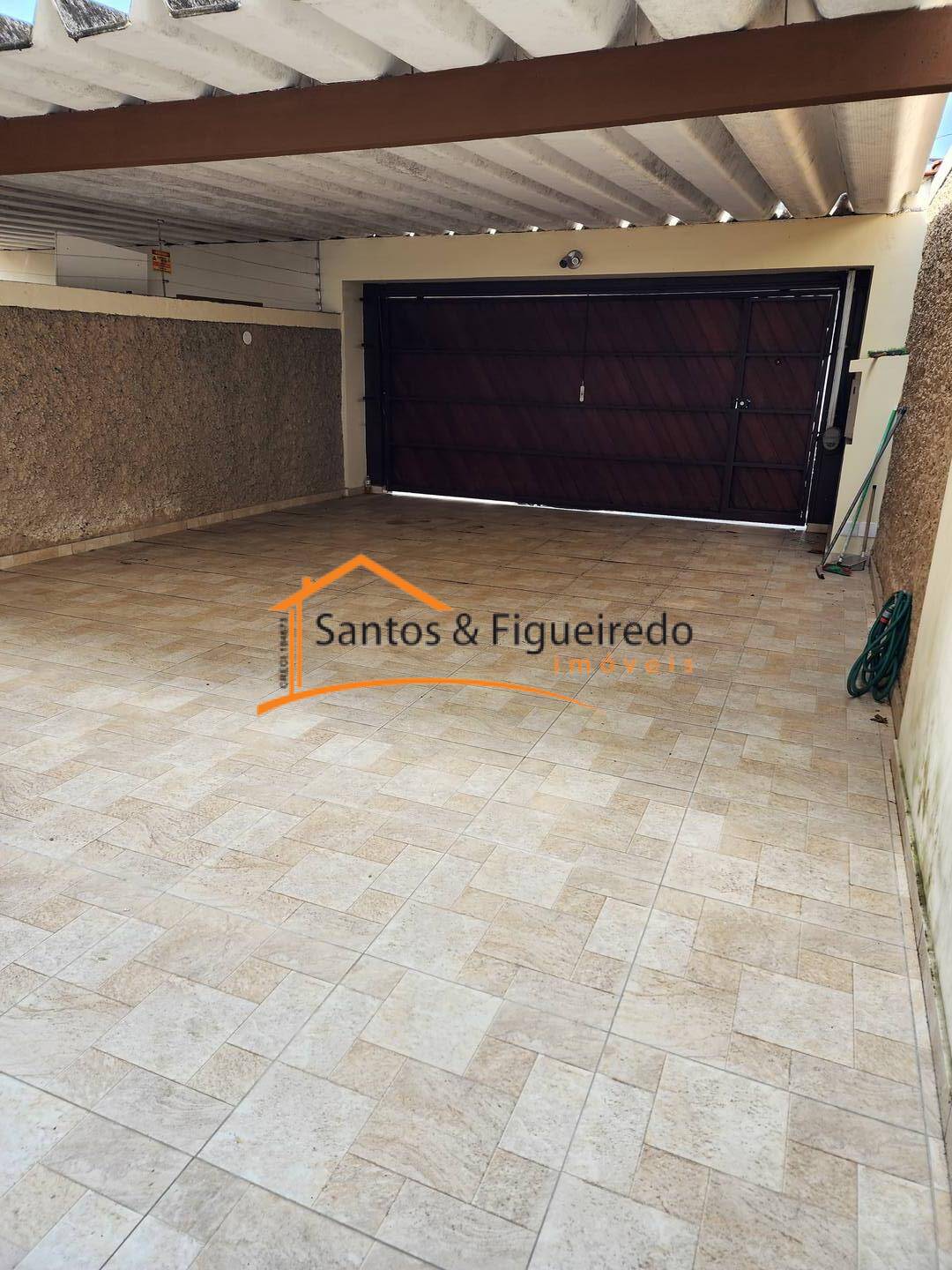 Sobrado à venda com 3 quartos, 220m² - Foto 3