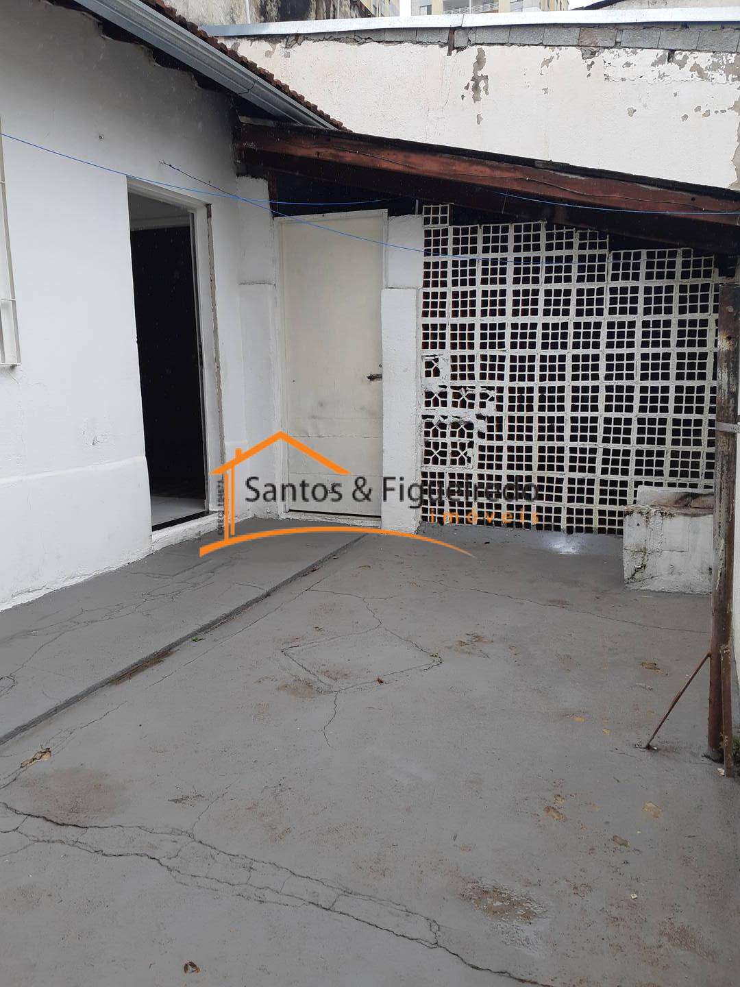 Casa à venda com 2 quartos, 200m² - Foto 34