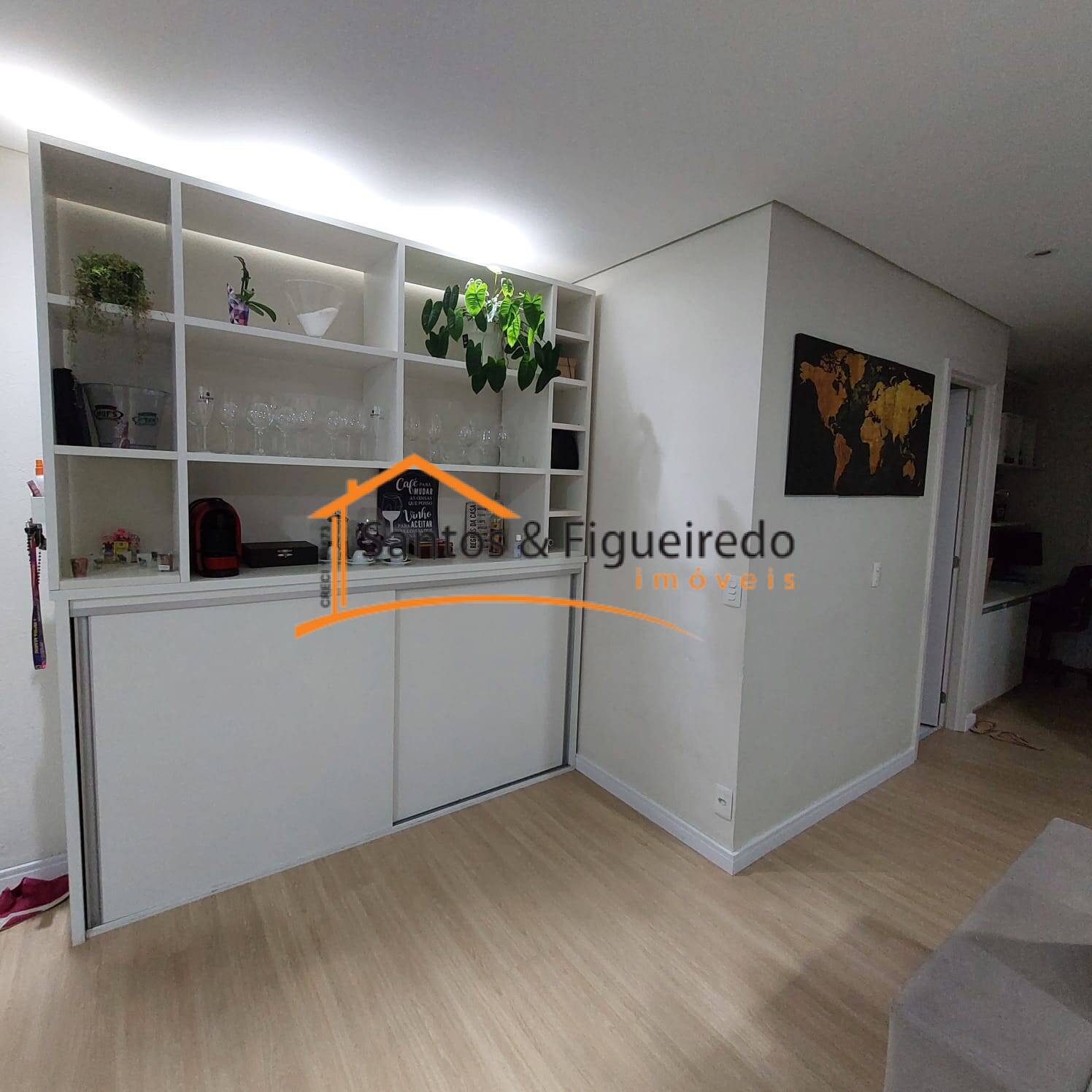 Apartamento à venda com 2 quartos, 78m² - Foto 4