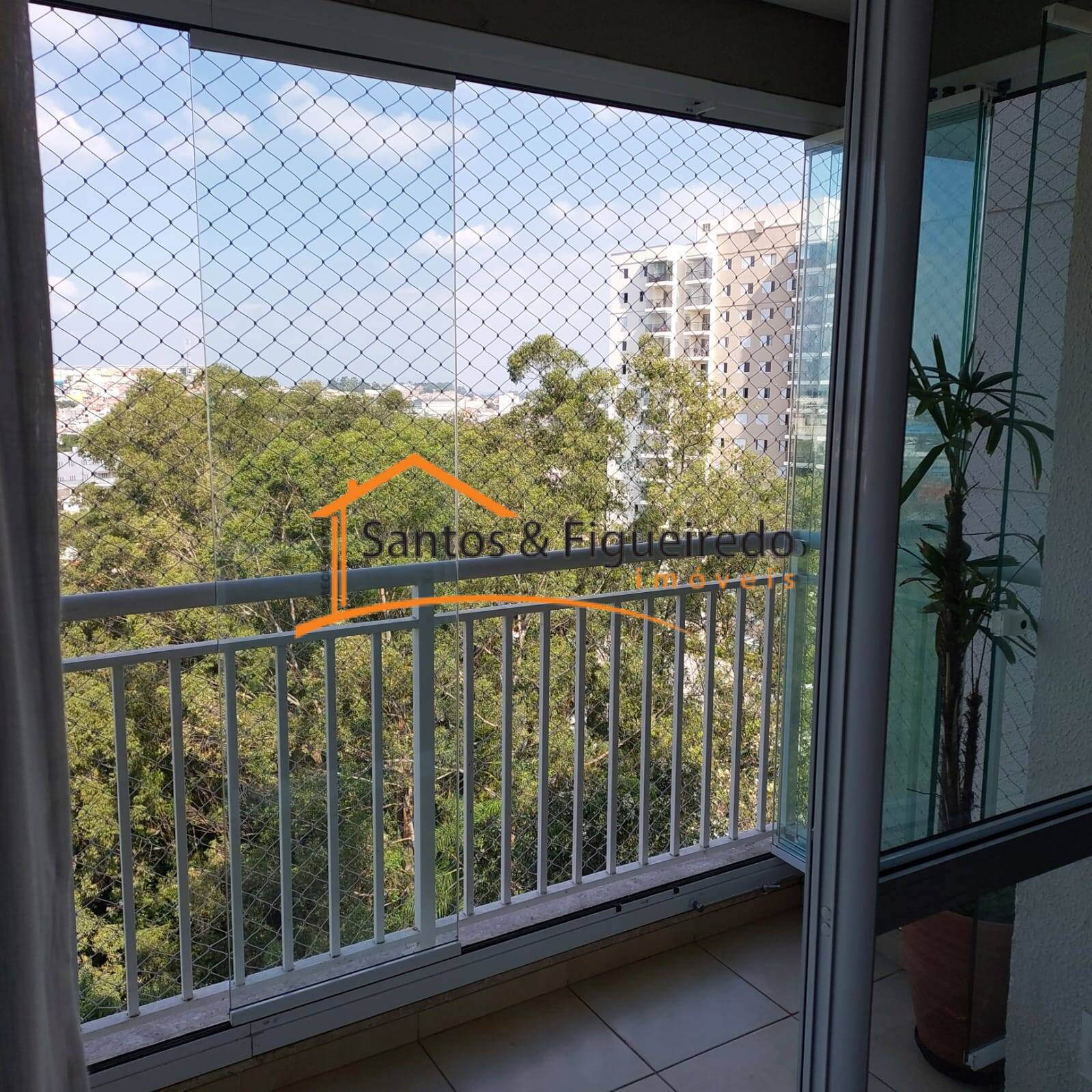 Apartamento à venda com 2 quartos, 78m² - Foto 3