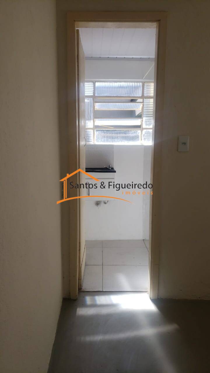 Casa para alugar com 1 quarto, 30m² - Foto 10