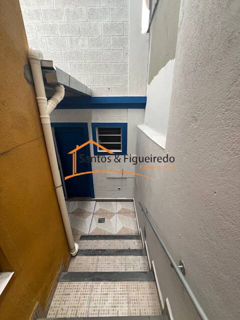 Casa para alugar com 1 quarto, 40m² - Foto 2