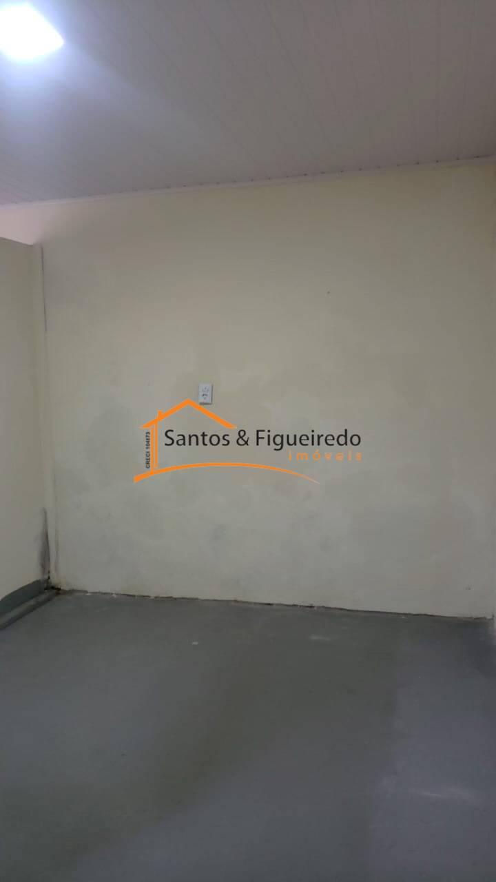 Casa para alugar com 1 quarto, 30m² - Foto 9