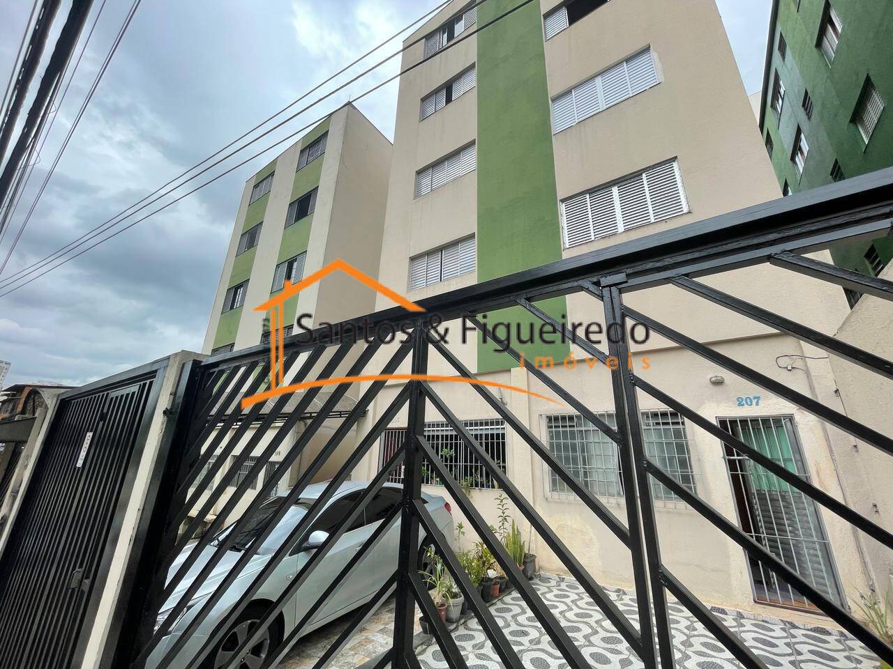 Apartamento à venda com 2 quartos, 52m² - Foto 2