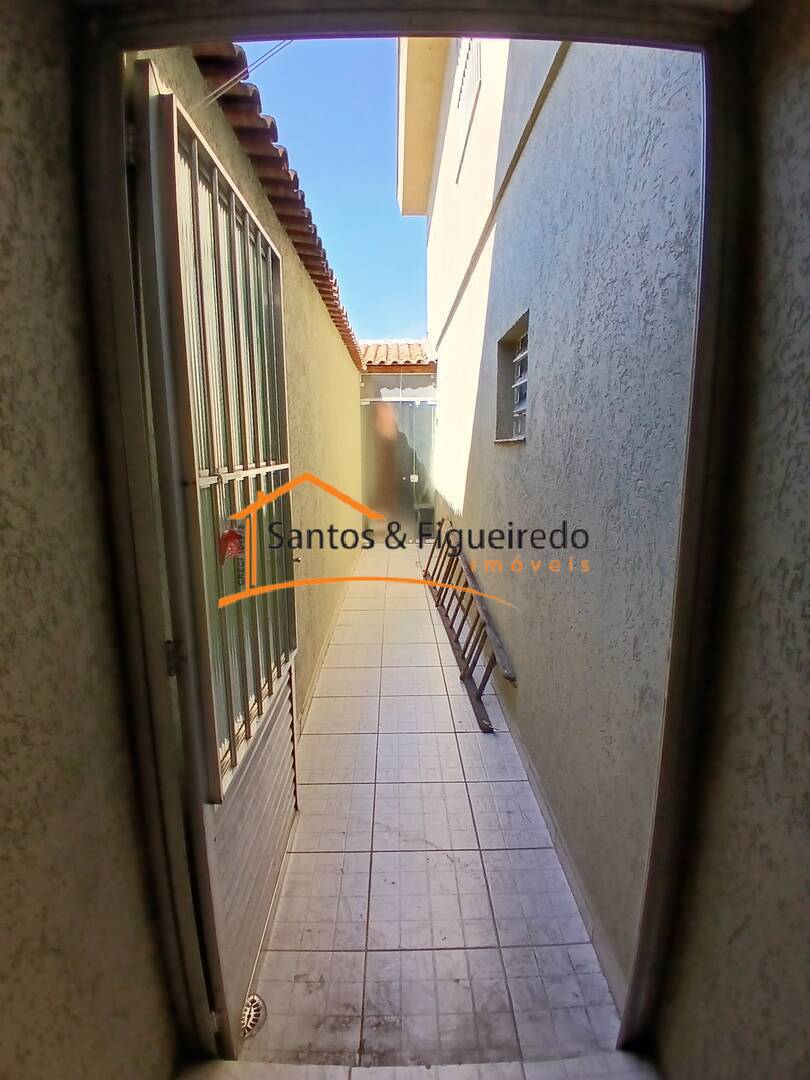 Sobrado à venda com 3 quartos, 164m² - Foto 18