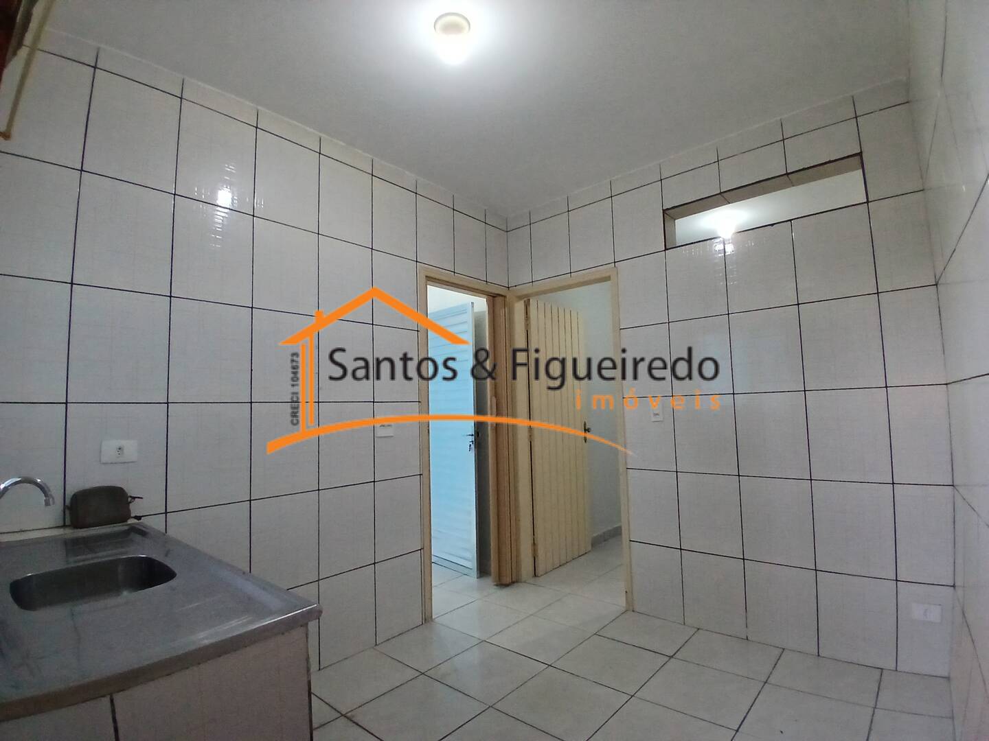 Casa para alugar com 1 quarto, 30m² - Foto 3