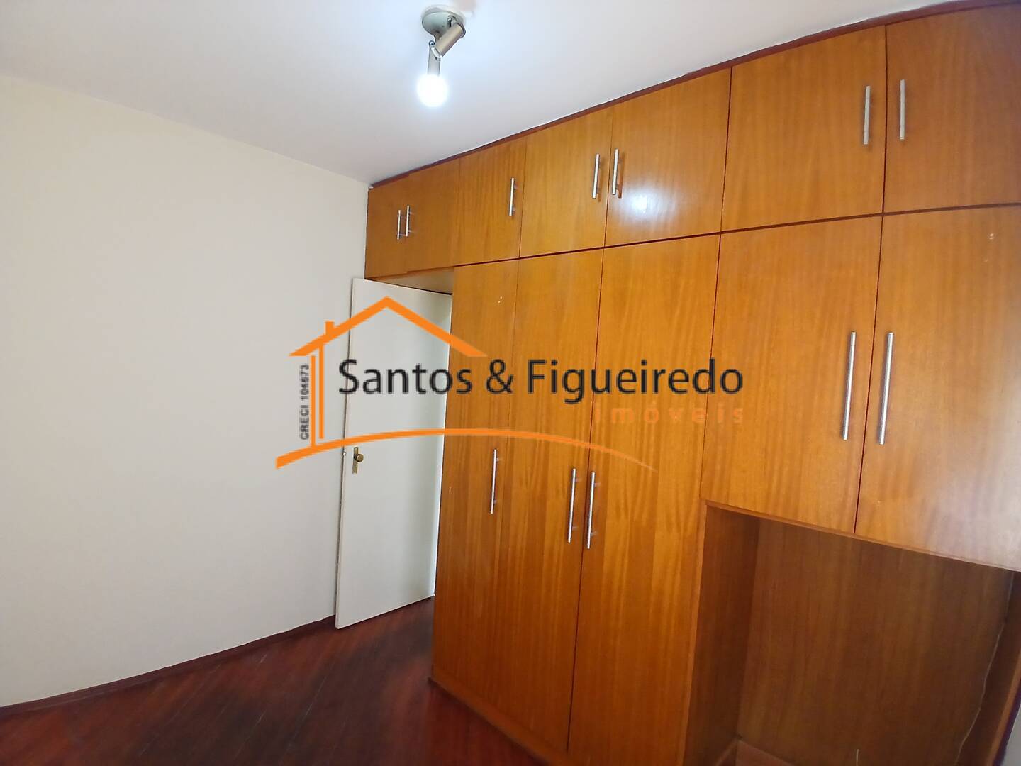 Apartamento à venda com 2 quartos, 55m² - Foto 10