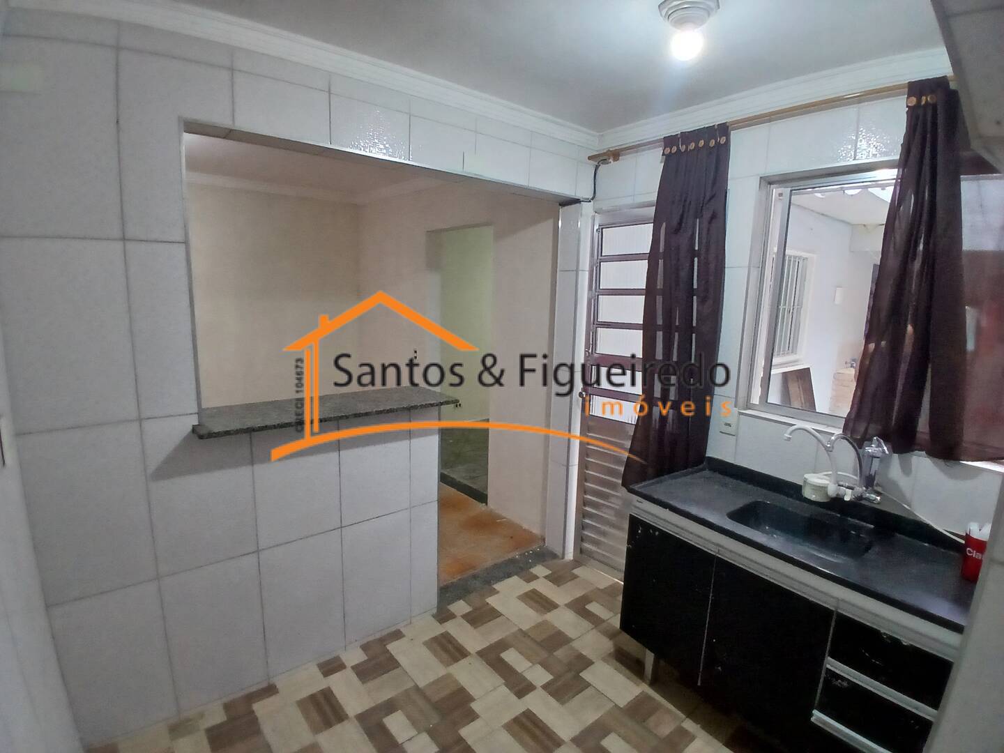 Casa para alugar com 1 quarto, 35m² - Foto 1