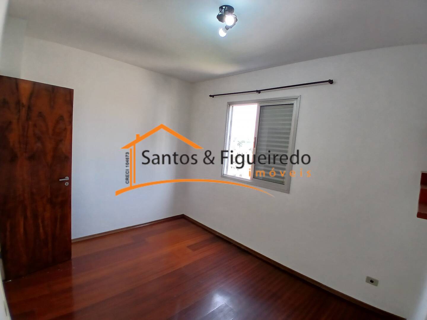 Apartamento para alugar com 2 quartos, 64m² - Foto 10