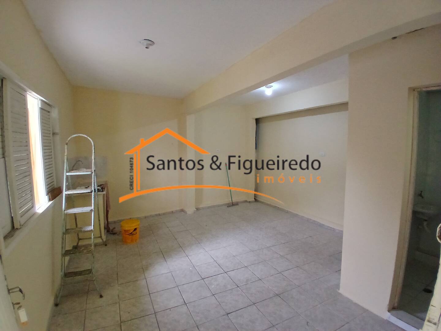 Casa para alugar com 1 quarto, 25m² - Foto 1