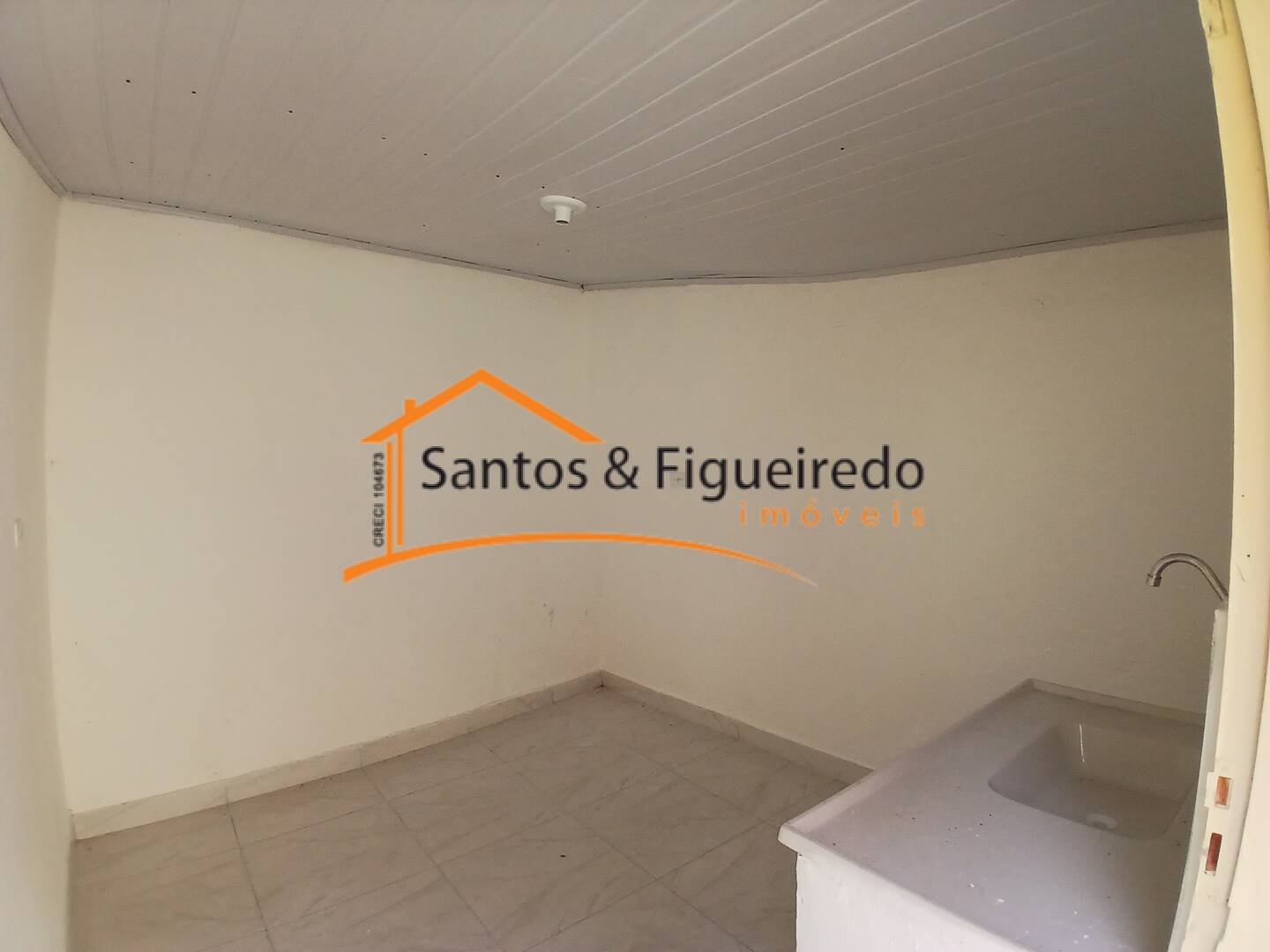 Casa para alugar com 1 quarto, 25m² - Foto 2