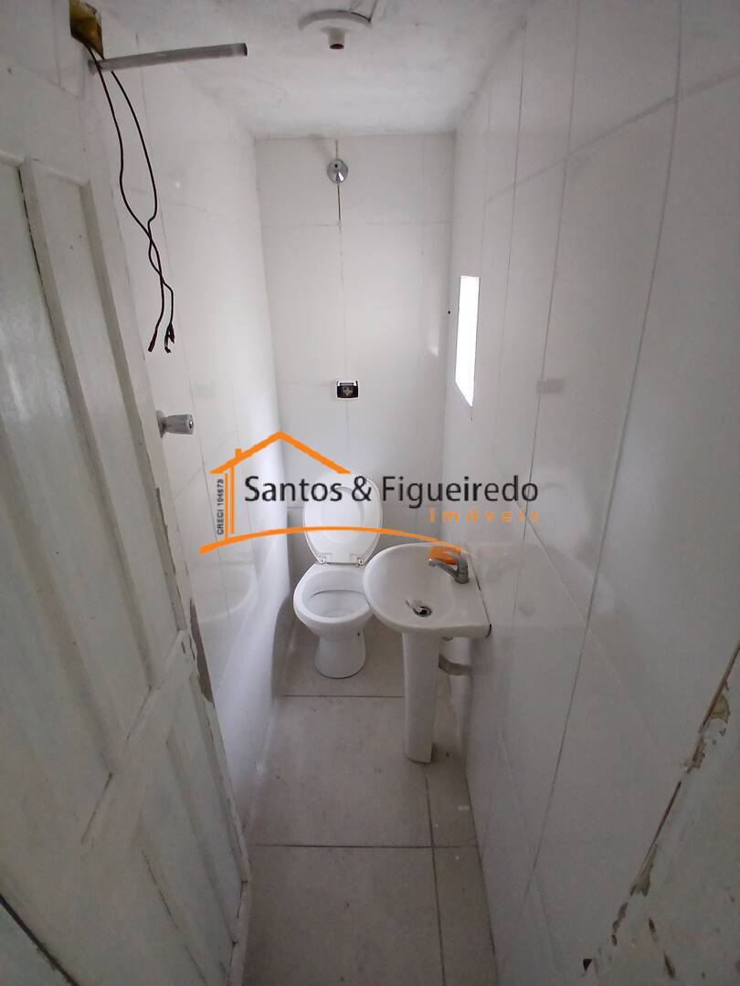 Casa para alugar com 1 quarto, 40m² - Foto 7