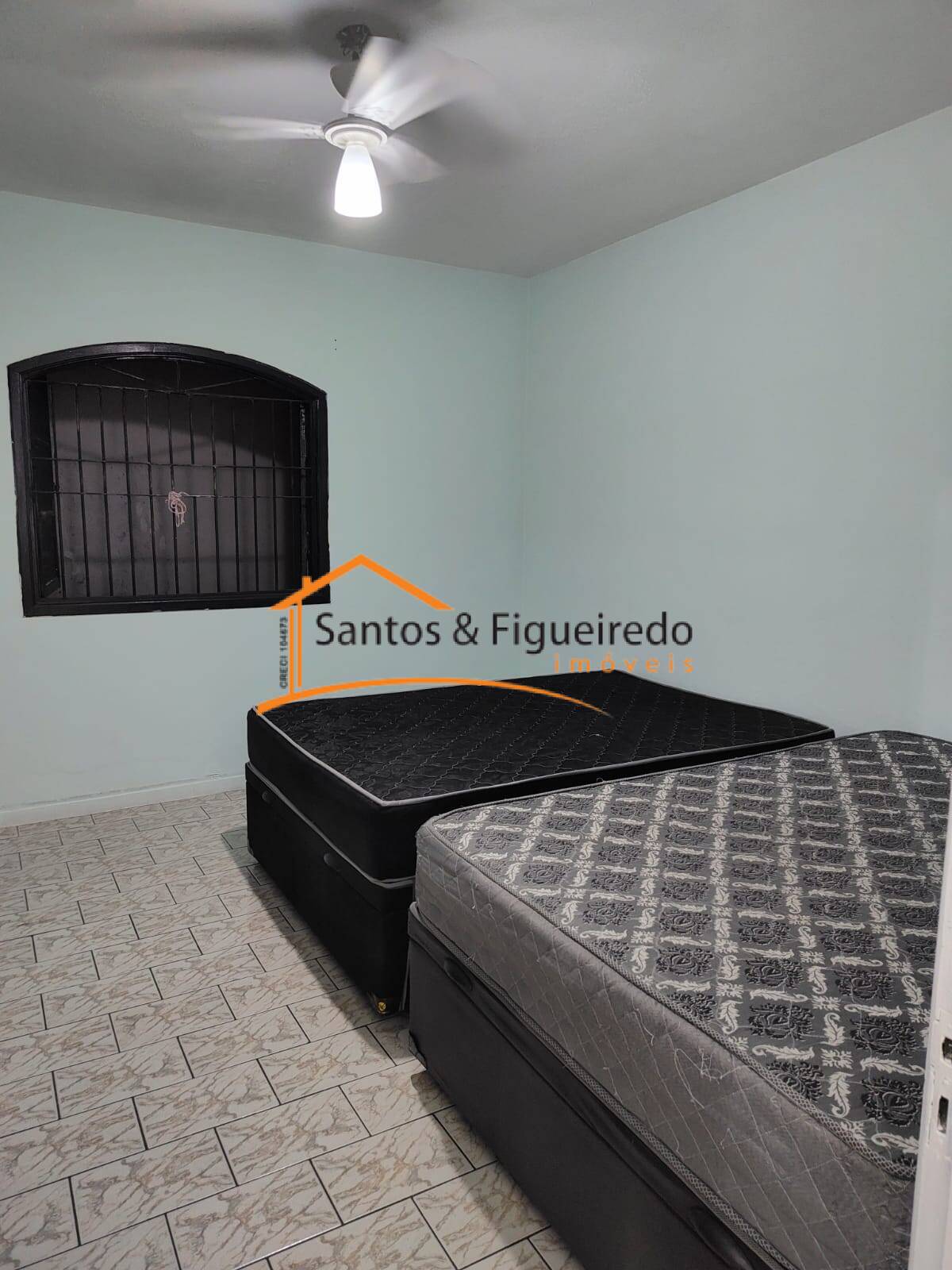 Casa à venda com 3 quartos, 250m² - Foto 5