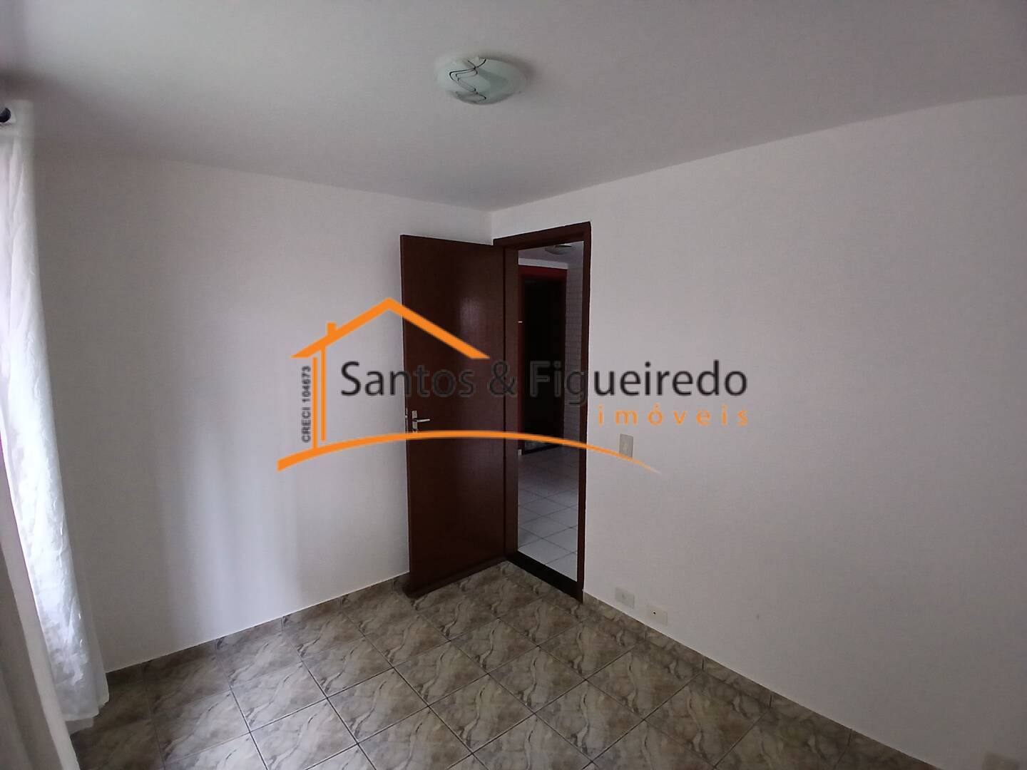 Apartamento para alugar com 2 quartos, 45m² - Foto 11