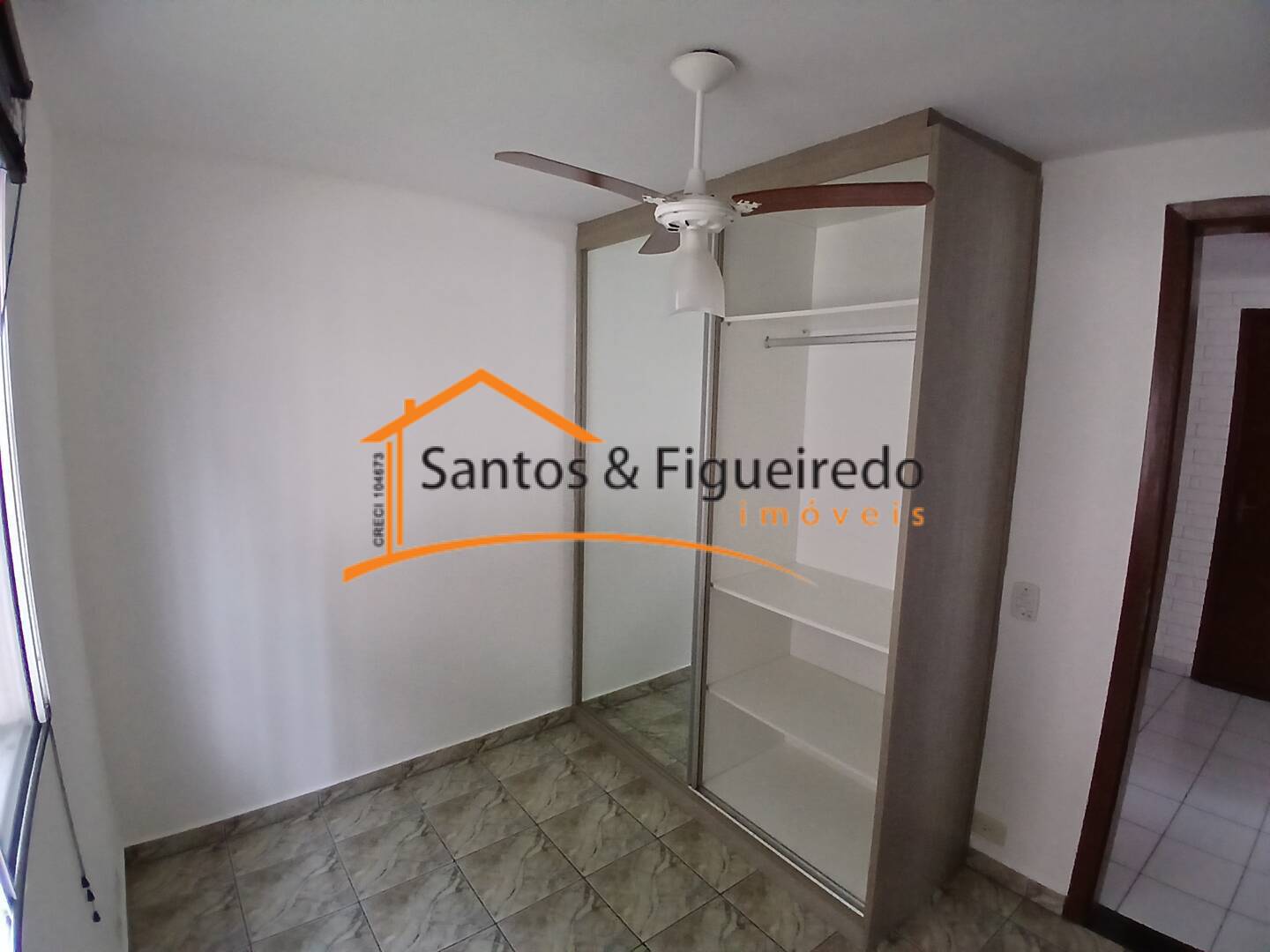 Apartamento para alugar com 2 quartos, 45m² - Foto 12