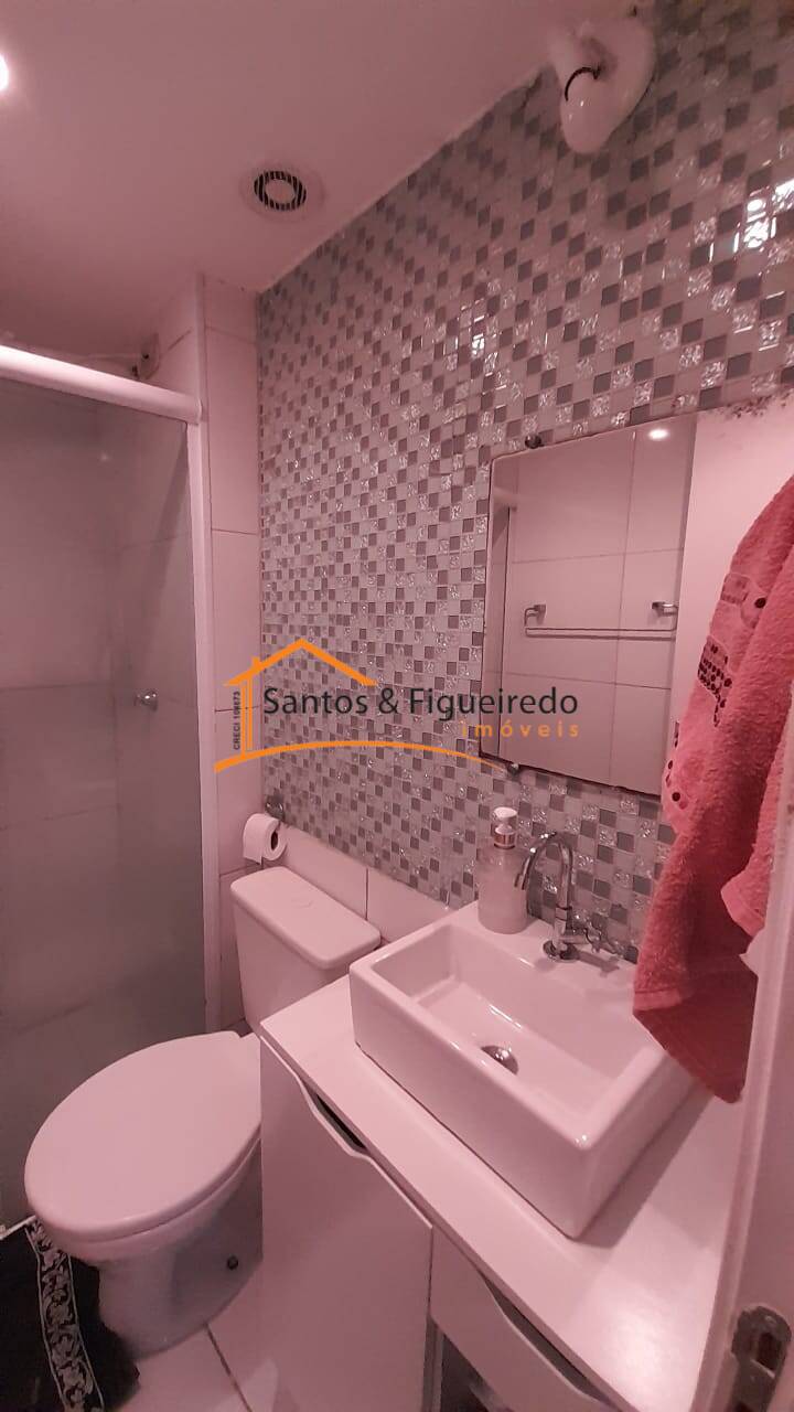 Apartamento à venda com 2 quartos, 45m² - Foto 11