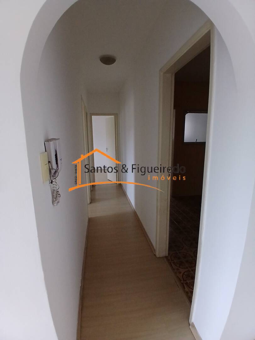 Apartamento para alugar com 2 quartos, 76m² - Foto 3