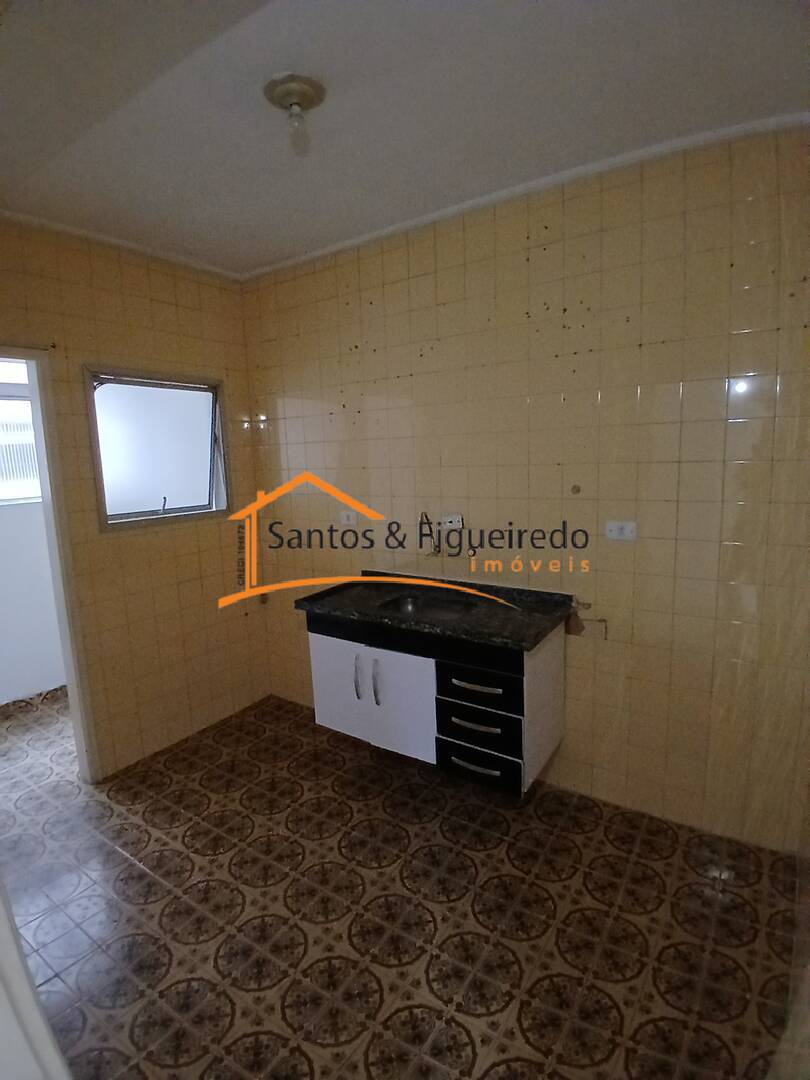 Apartamento para alugar com 2 quartos, 76m² - Foto 4