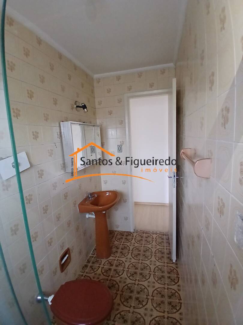 Apartamento para alugar com 2 quartos, 76m² - Foto 10