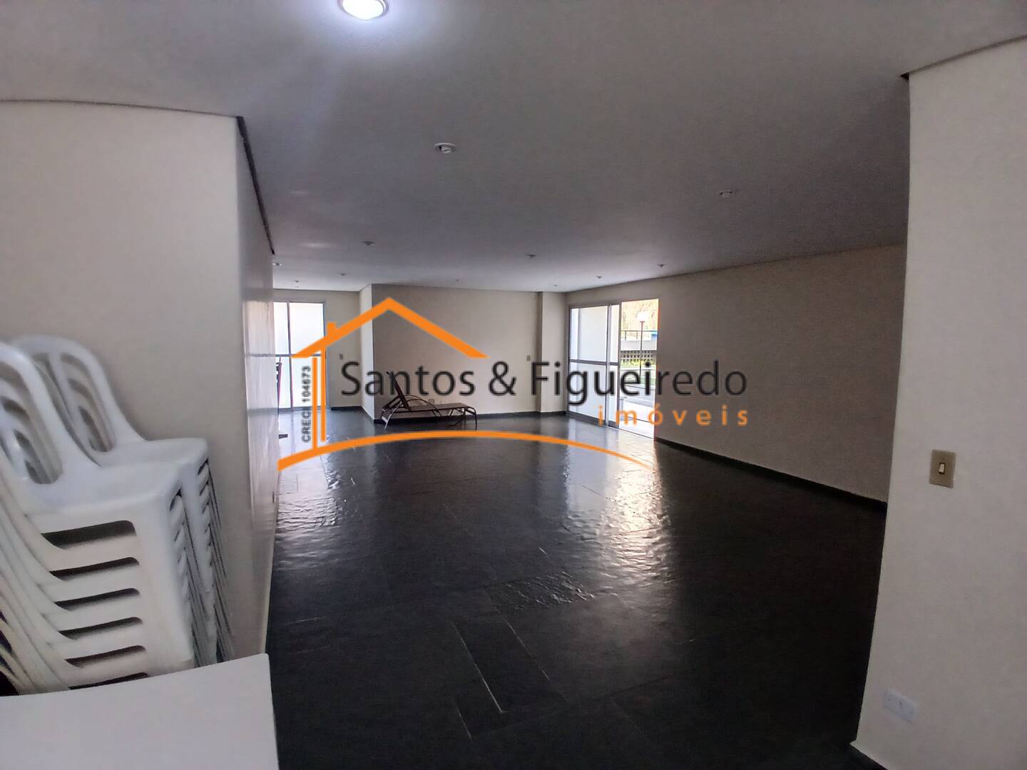 Apartamento para alugar com 2 quartos, 64m² - Foto 15