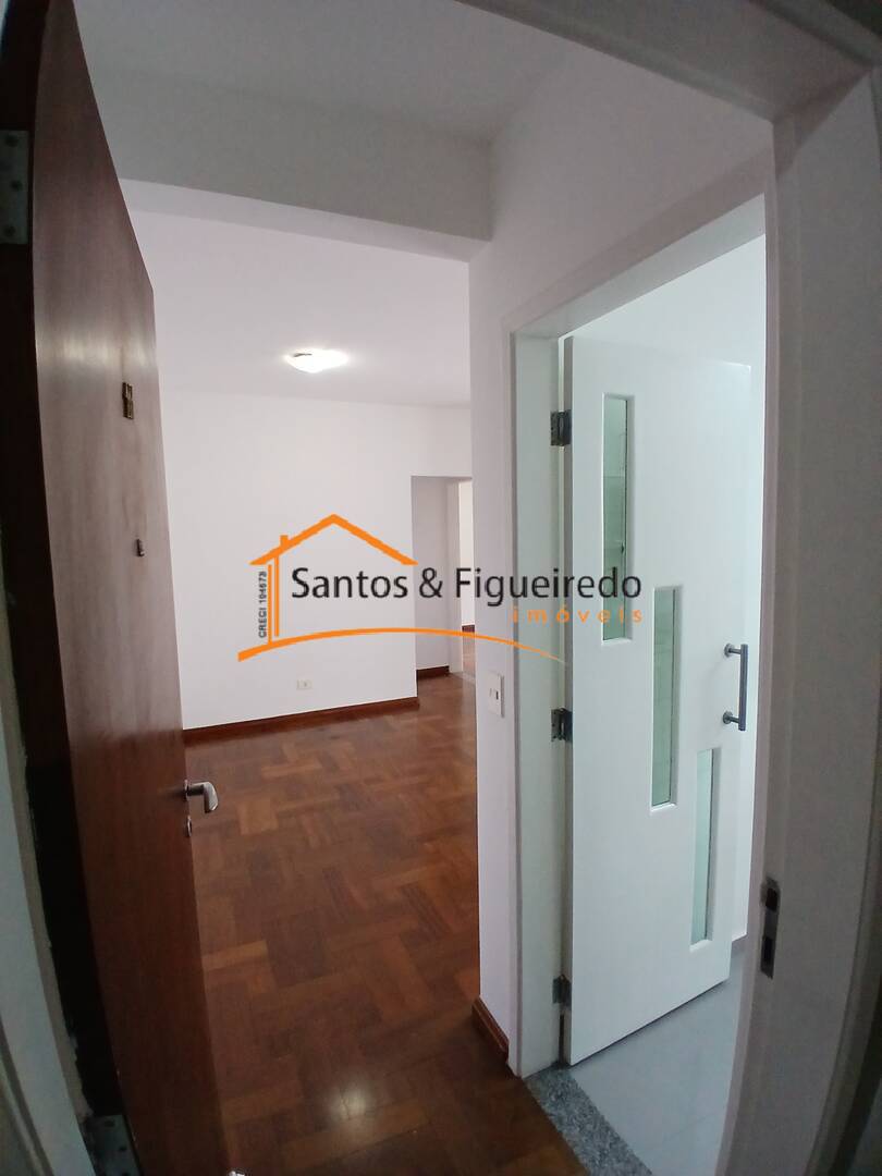 Apartamento para alugar com 2 quartos, 64m² - Foto 3