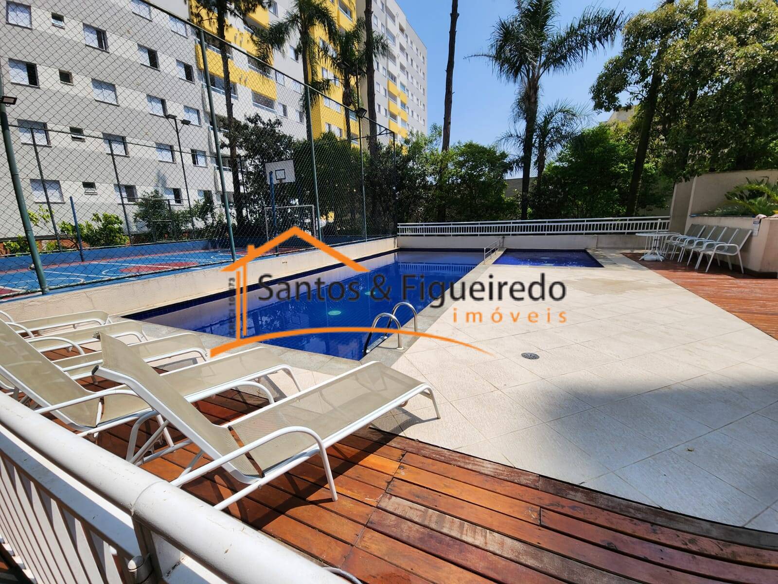 Apartamento à venda com 3 quartos, 79m² - Foto 1