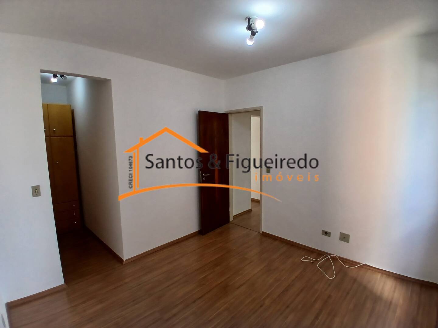 Apartamento para alugar com 2 quartos, 63m² - Foto 11