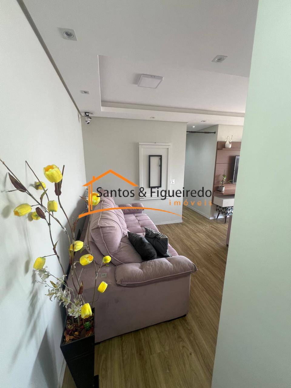 Apartamento à venda com 3 quartos, 67m² - Foto 2