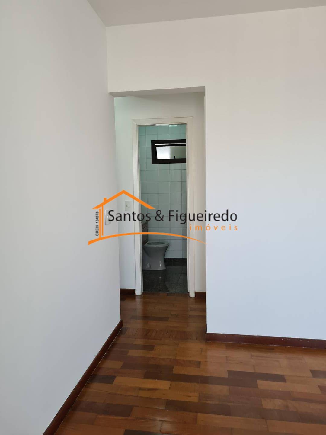 Apartamento à venda com 3 quartos, 120m² - Foto 9