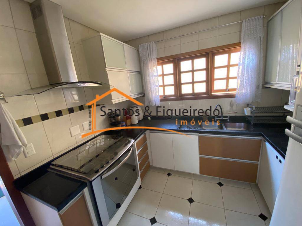 Sobrado à venda com 3 quartos, 200m² - Foto 20