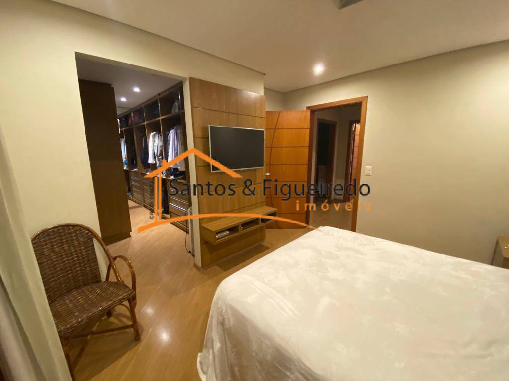 Sobrado à venda com 3 quartos, 200m² - Foto 15