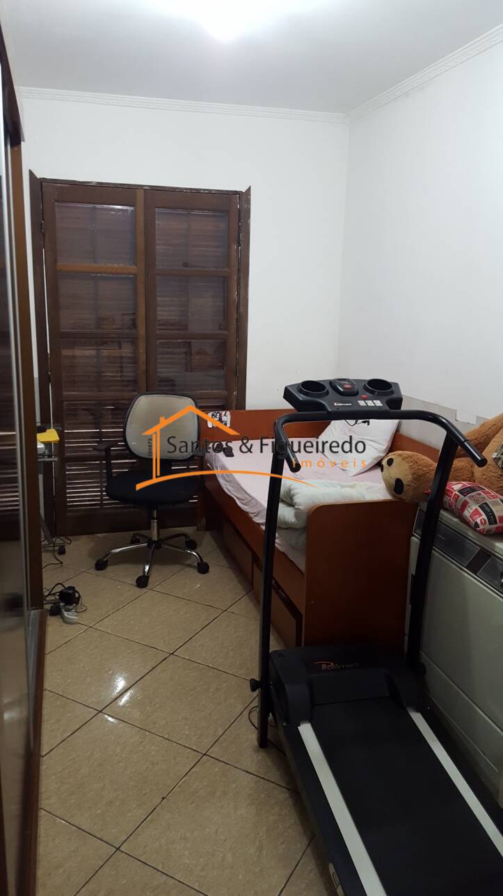 Casa à venda com 3 quartos, 180m² - Foto 22